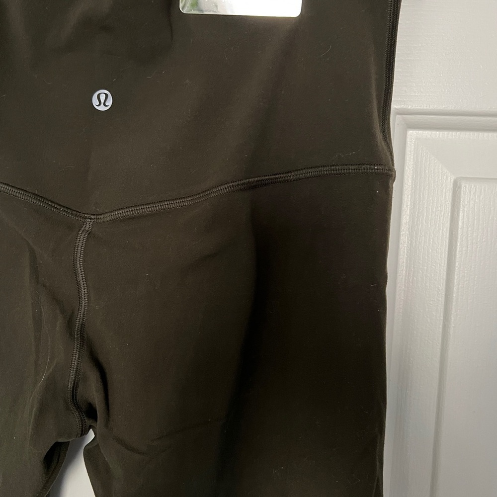 Lululemon Align Crop 21” Legging Moss Green - Picture 5 of 5